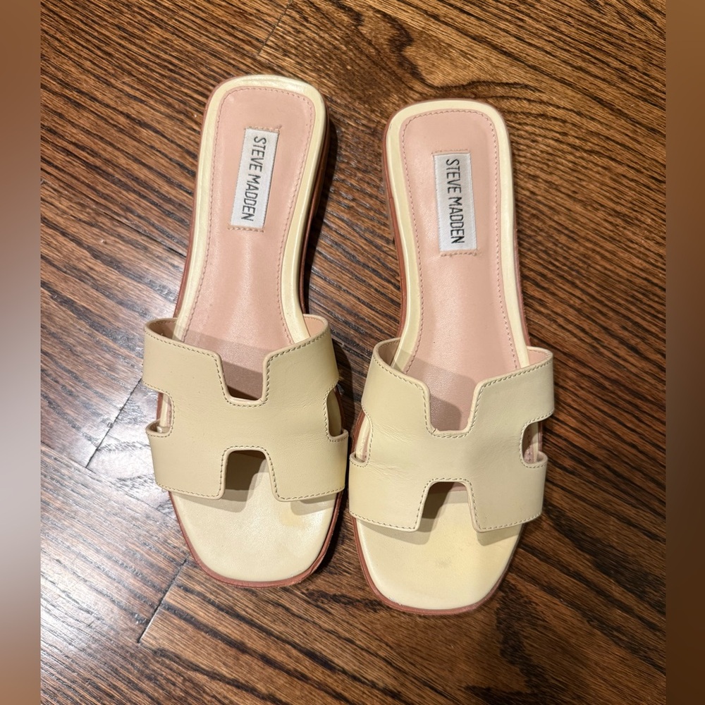 Steve Madden Butter Yellow Slip-On Slide Sandals